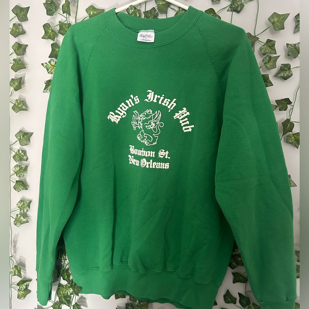Vintage 80’s Irish Pub Old English Style Crewneck Sweater
